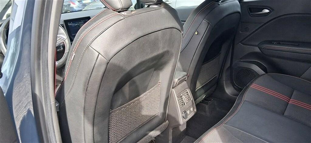 Renault Captur 1.6 Hybrid RS Line E-Tech Auto