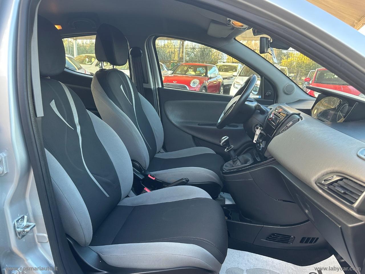 LANCIA Ypsilon 1.2 69 CV 5p. GPL Ecochic Gold