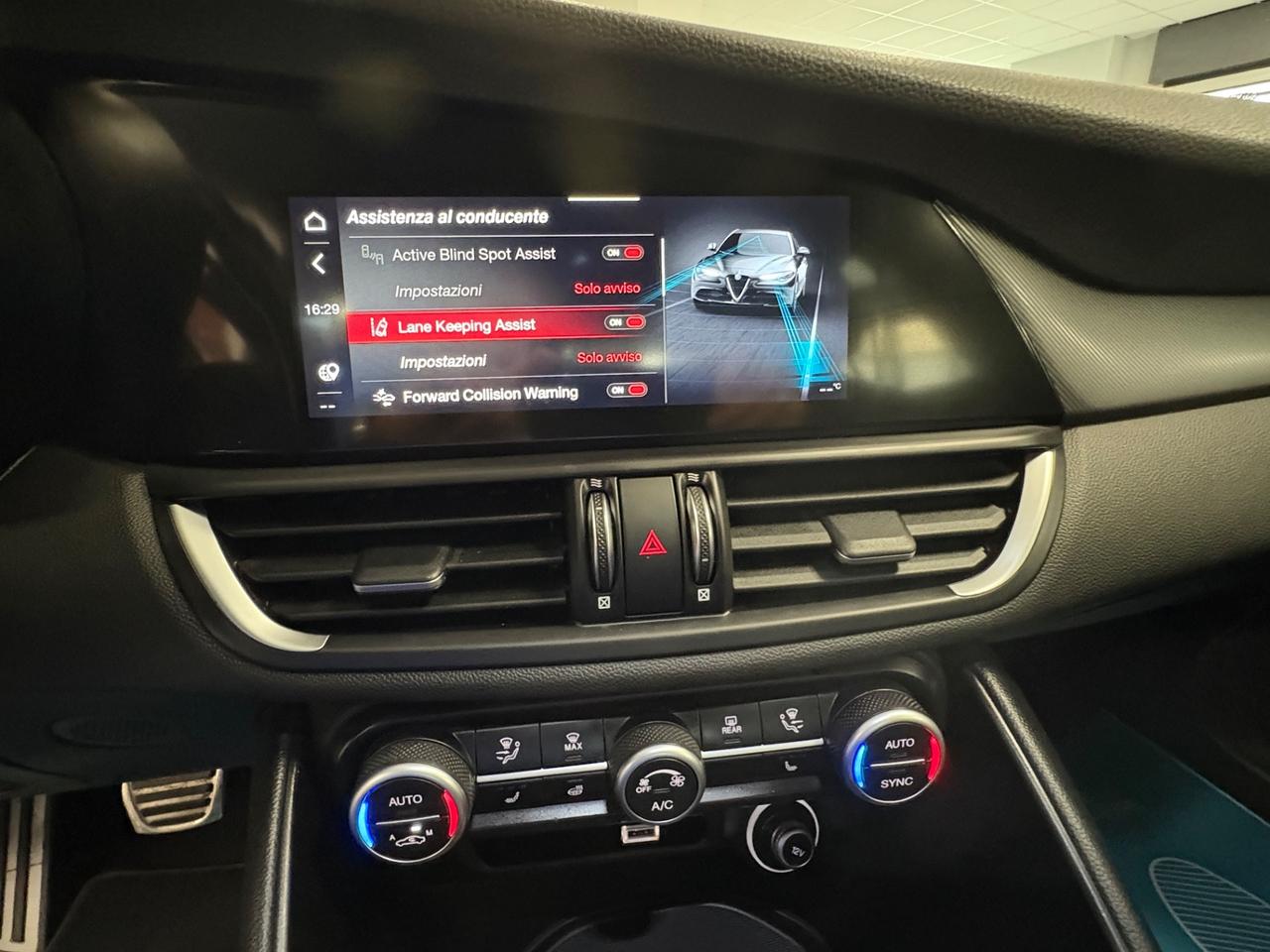 Alfa Romeo Giulia 2.0 280CV AWD Q4 VELOCE
