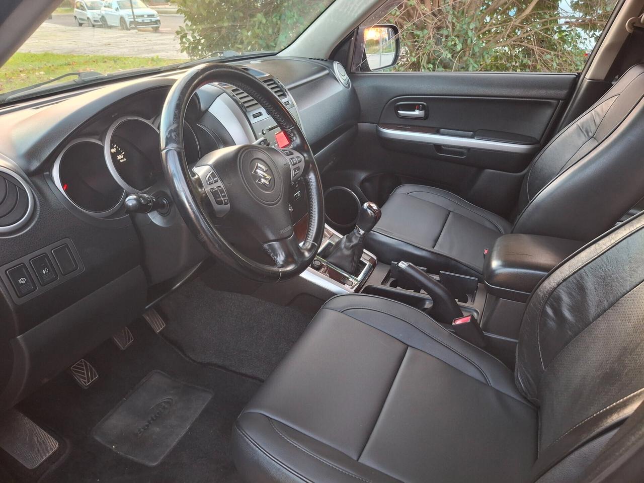 Suzuki Grand Vitara 1.9 DDiS*-TETTO*PELLE TOTALE*-