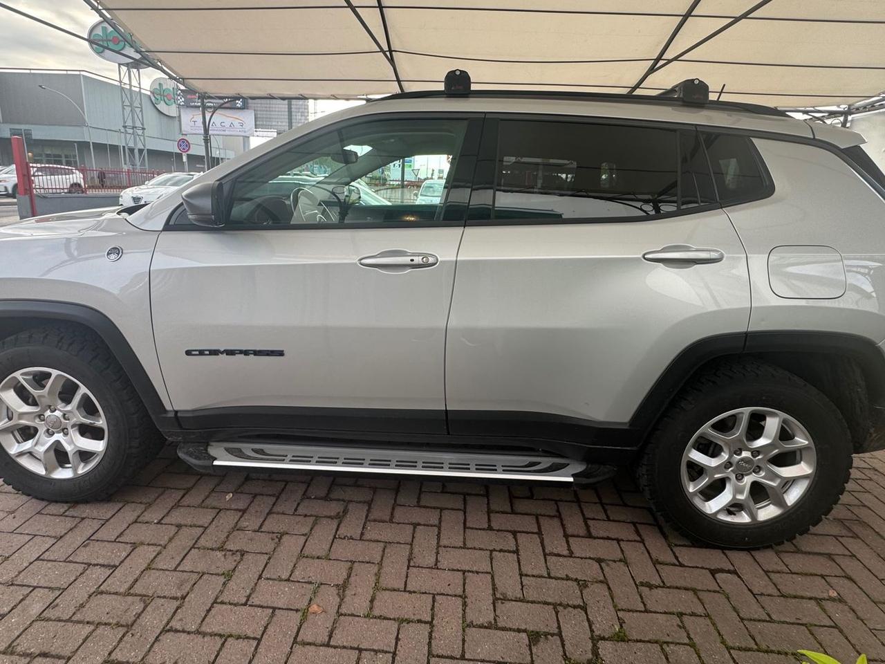 Jeep Compass Trailhawk 1.3 T4 PHEV