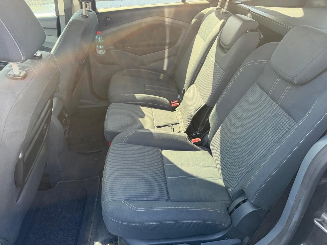 Ford C-Max7 1.6 TDCi 115CV Titanium 7 posti