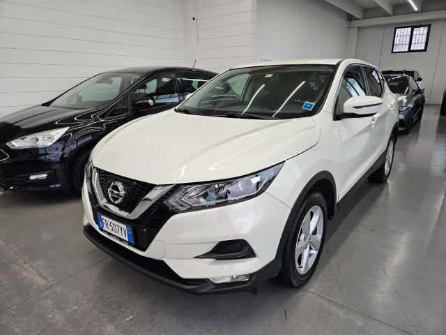 Nissan Qashqai 1.5 dci Tekna 110cv NEOPATENTATI