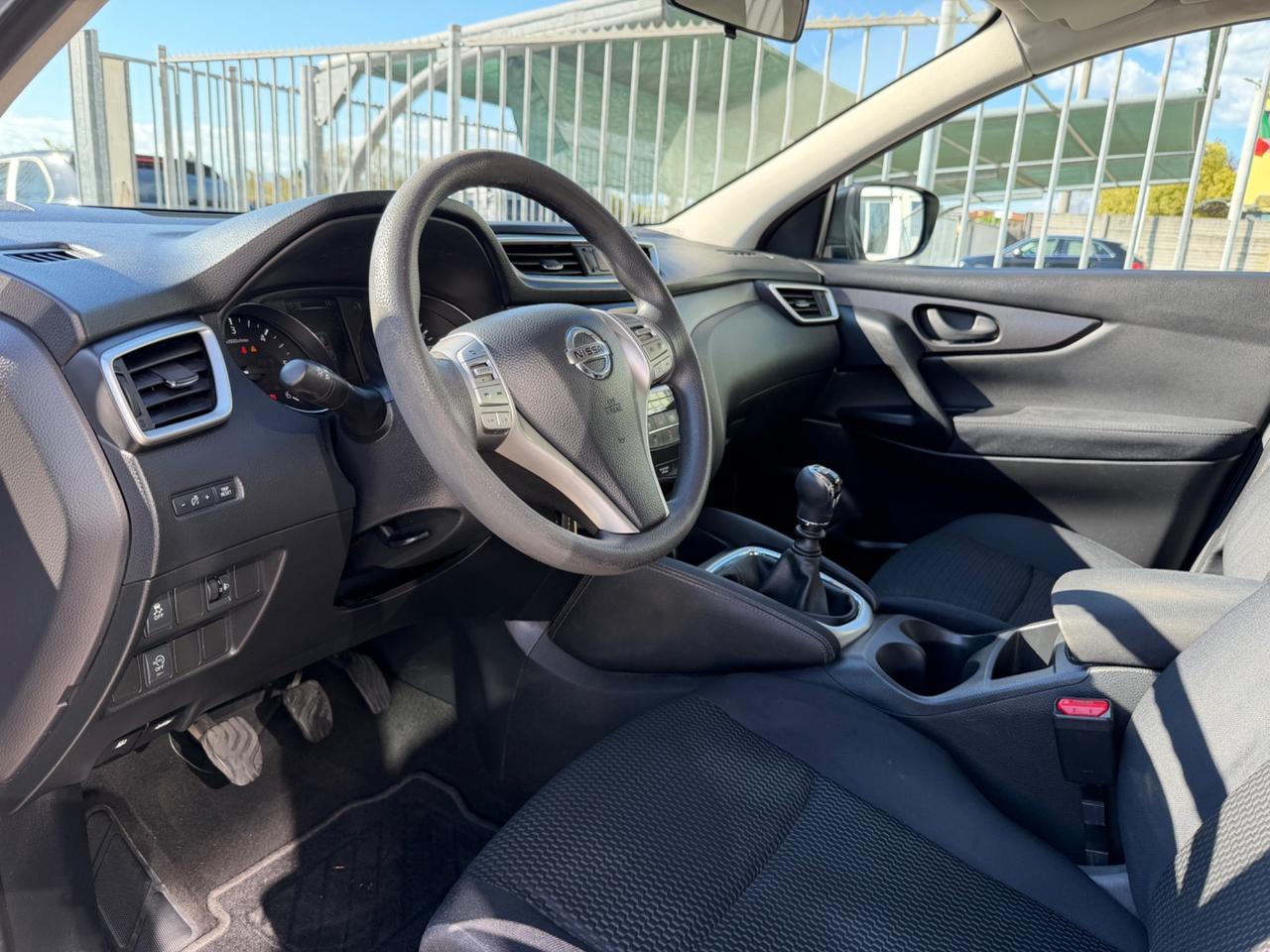 Nissan Qashqai 1.5 dCi Visia