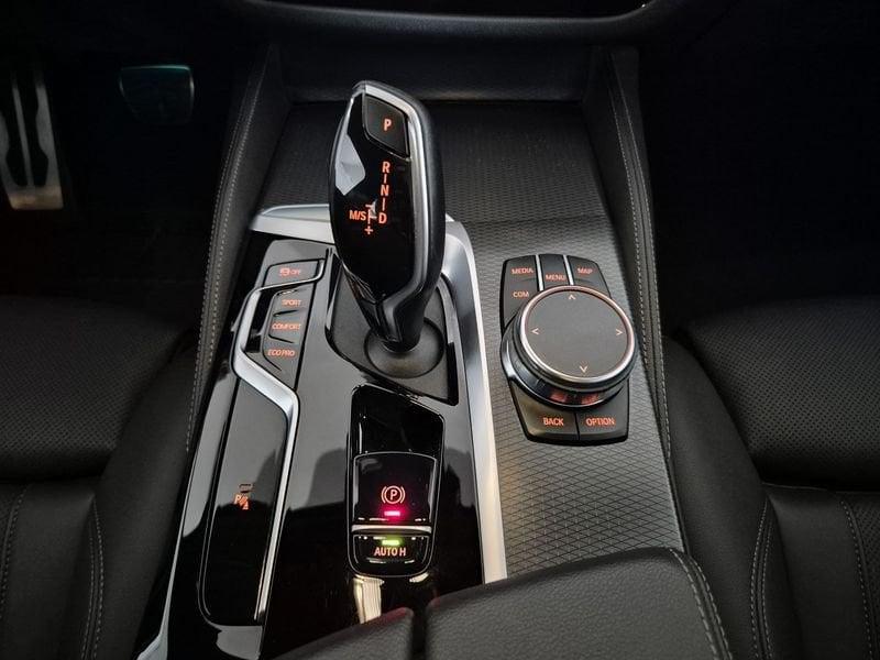 BMW Serie 5 Touring Serie 5 G31 2020 Touring LCI D 518d Touring mhev 48V Msport auto