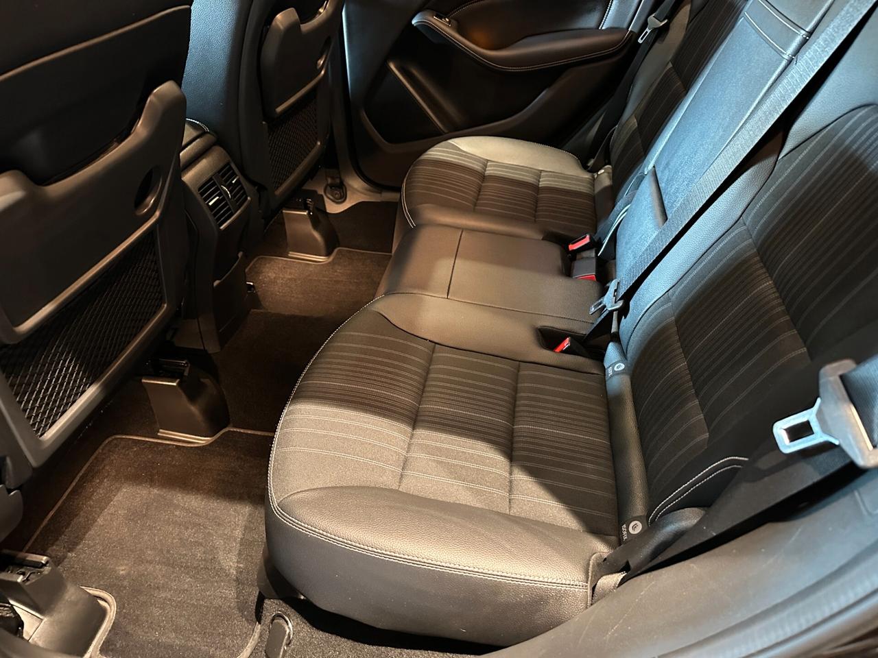 Mercedes-benz B 220 B 220 d Automatic Premium