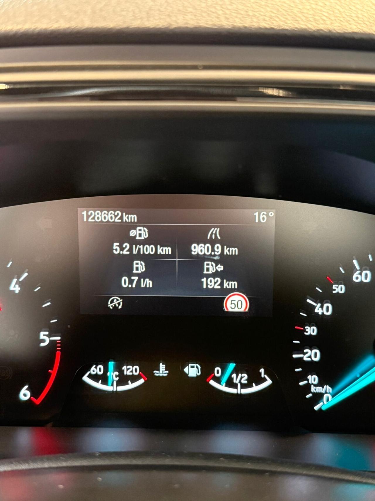 Ford Focus 1.5 TDCI ST LINE 120 CV