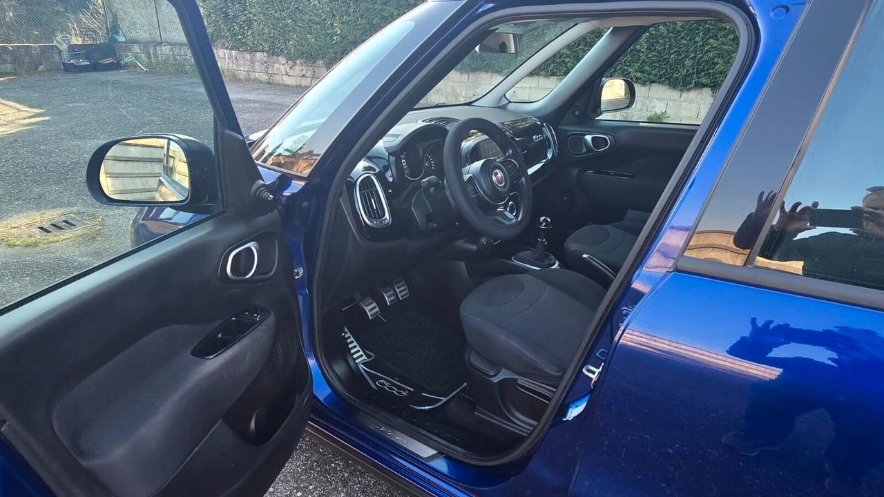 Fiat 500L 1.3 Multijet 95 CV Mirror City Cross