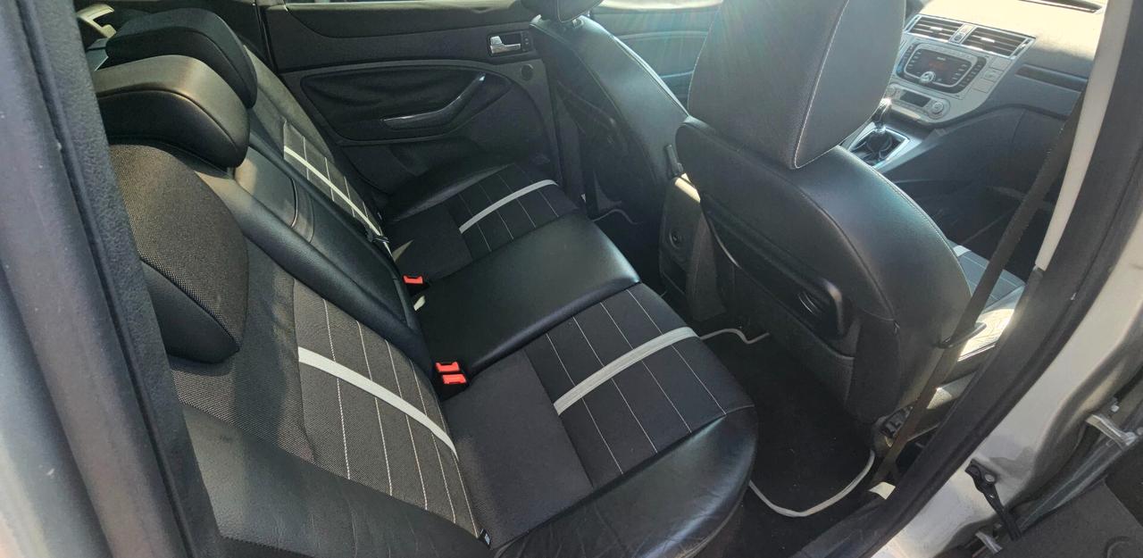 Ford Kuga 2.0 TDCi 136 CV 4WD Titanium DPF