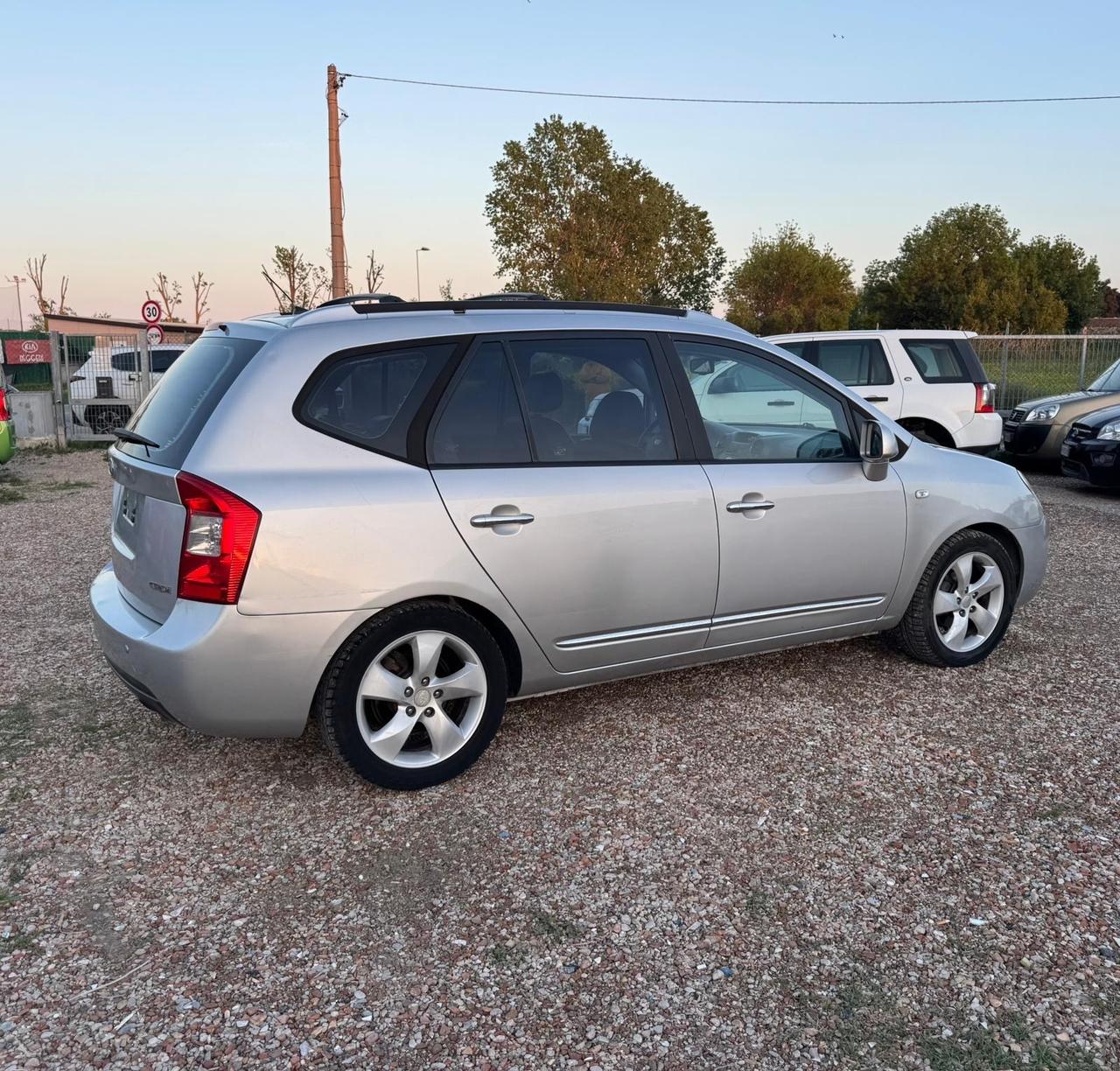 Kia Carens 2.0 16V CRDi VGT EX Class per Export