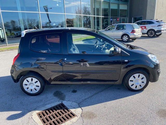 RENAULT Twingo 1.2 8V "NEOPATENTATI"
