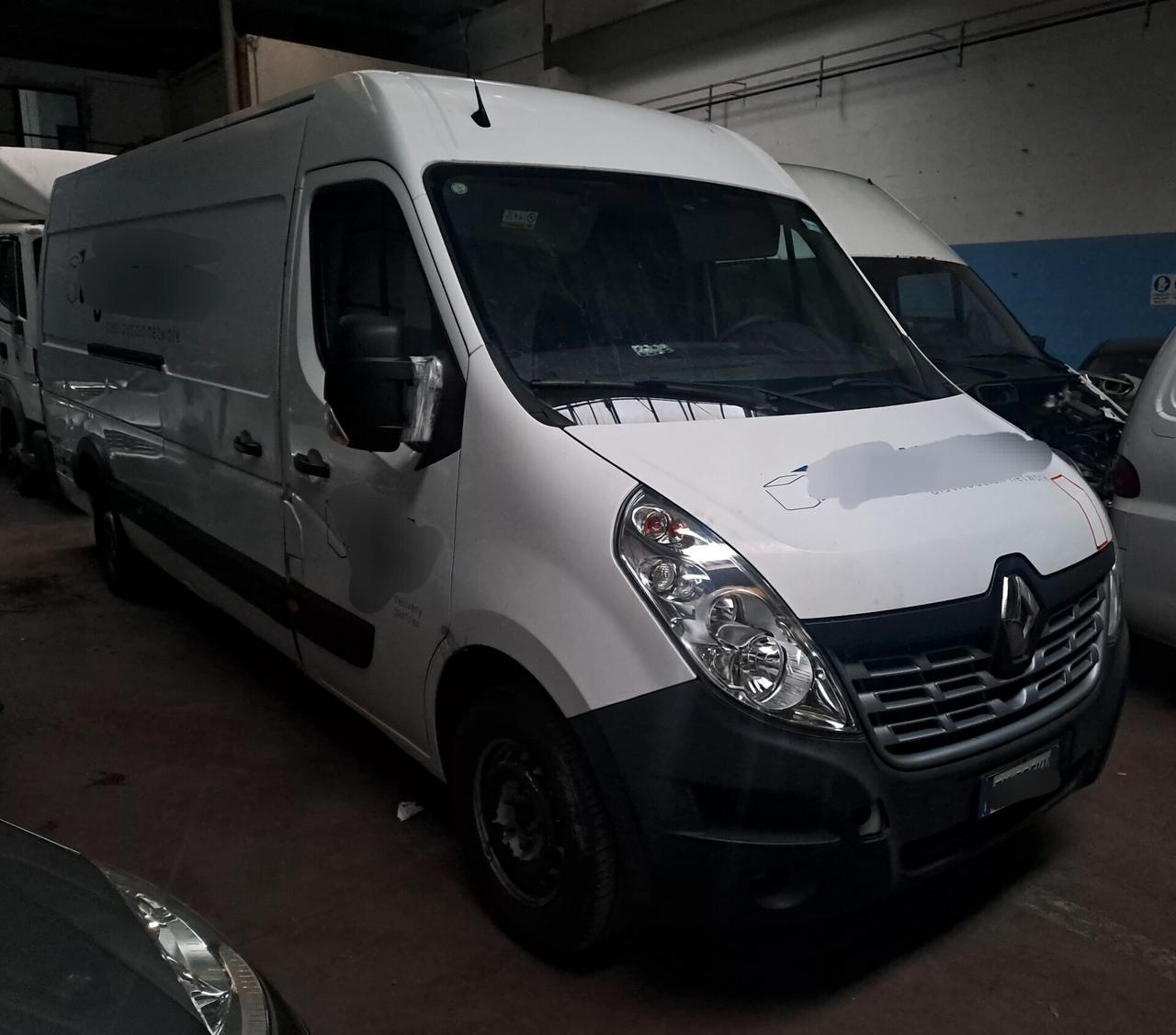 Renault Master 2.3 132cv