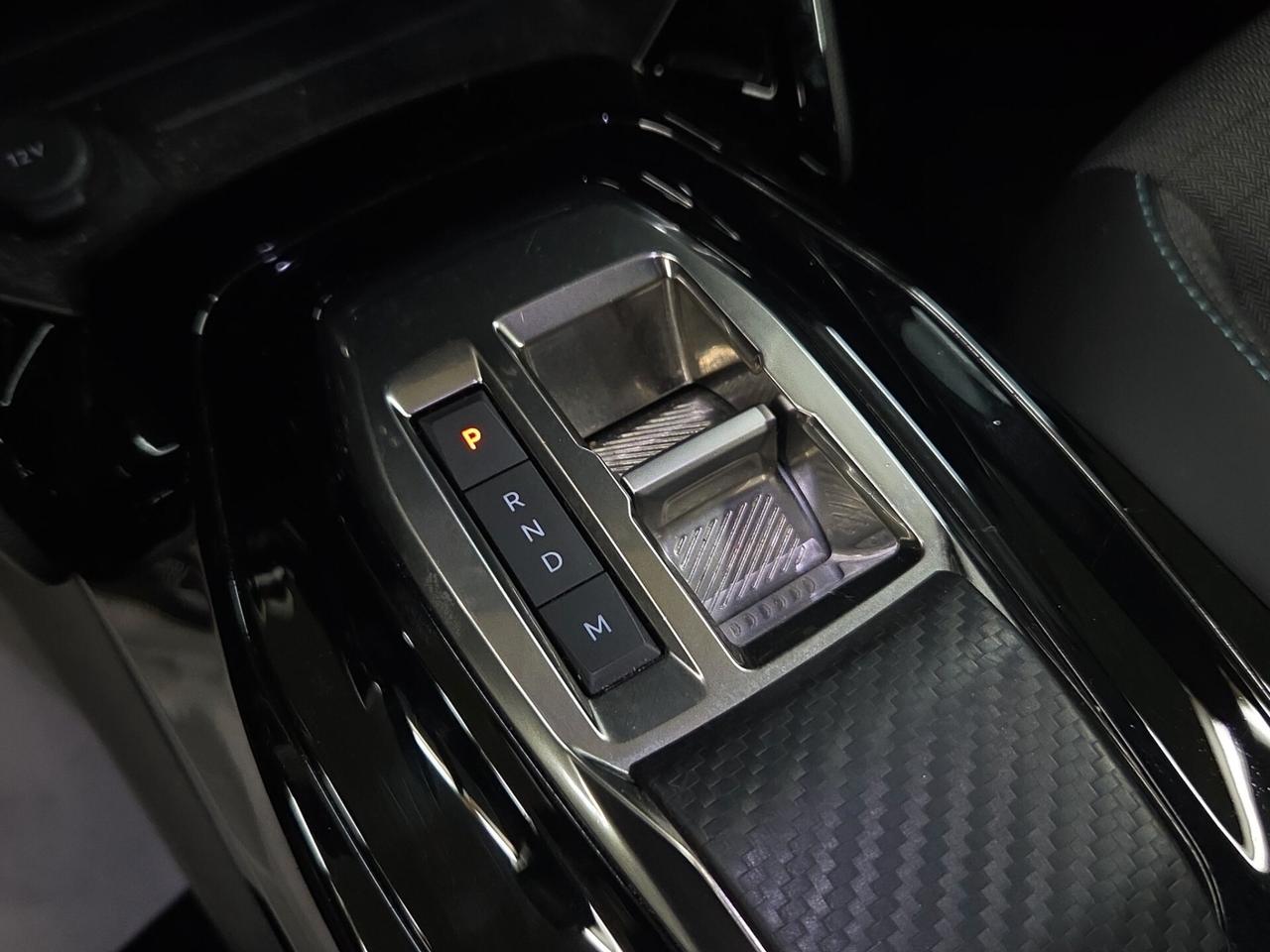 Peugeot 2008 (AUTOCARRO N1) BlueHDi 130 S&S EAT8 Allure Pack