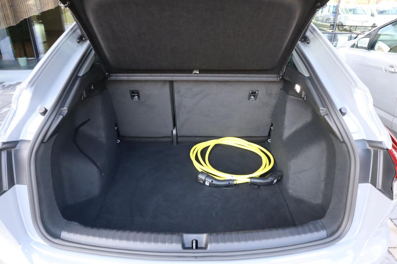 Audi Q4 E Tron 45 SPORTBACK ACC LED CAMERA 19"