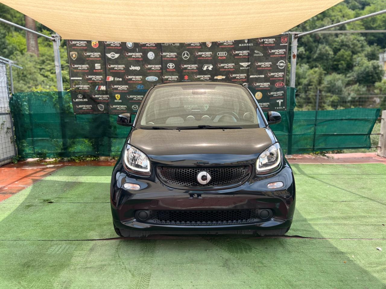 Smart ForTwo 1.0 71 cv Navigatore - Bracciolo - Cambio Automatico