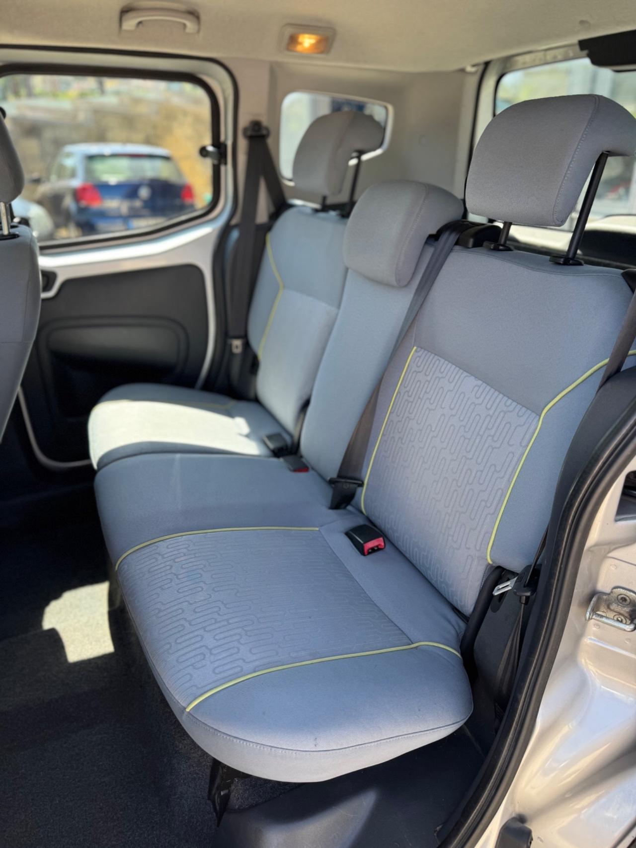 Peugeot Bipper Tepee 1.4 HDi 70CV Outdoor