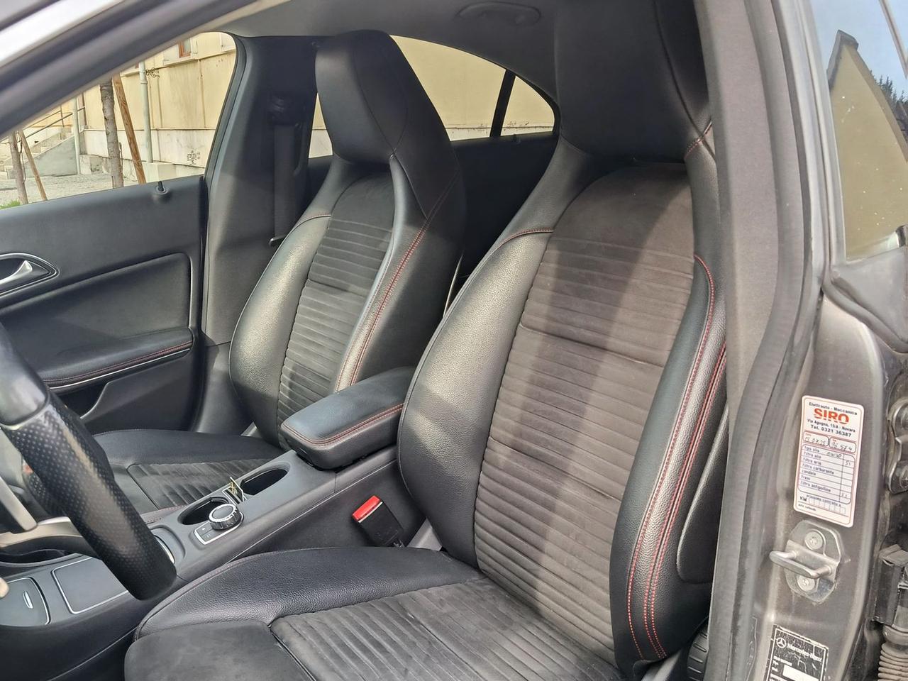 Mercedes-Benz CLA 200 Business Line CLA 200 #9325