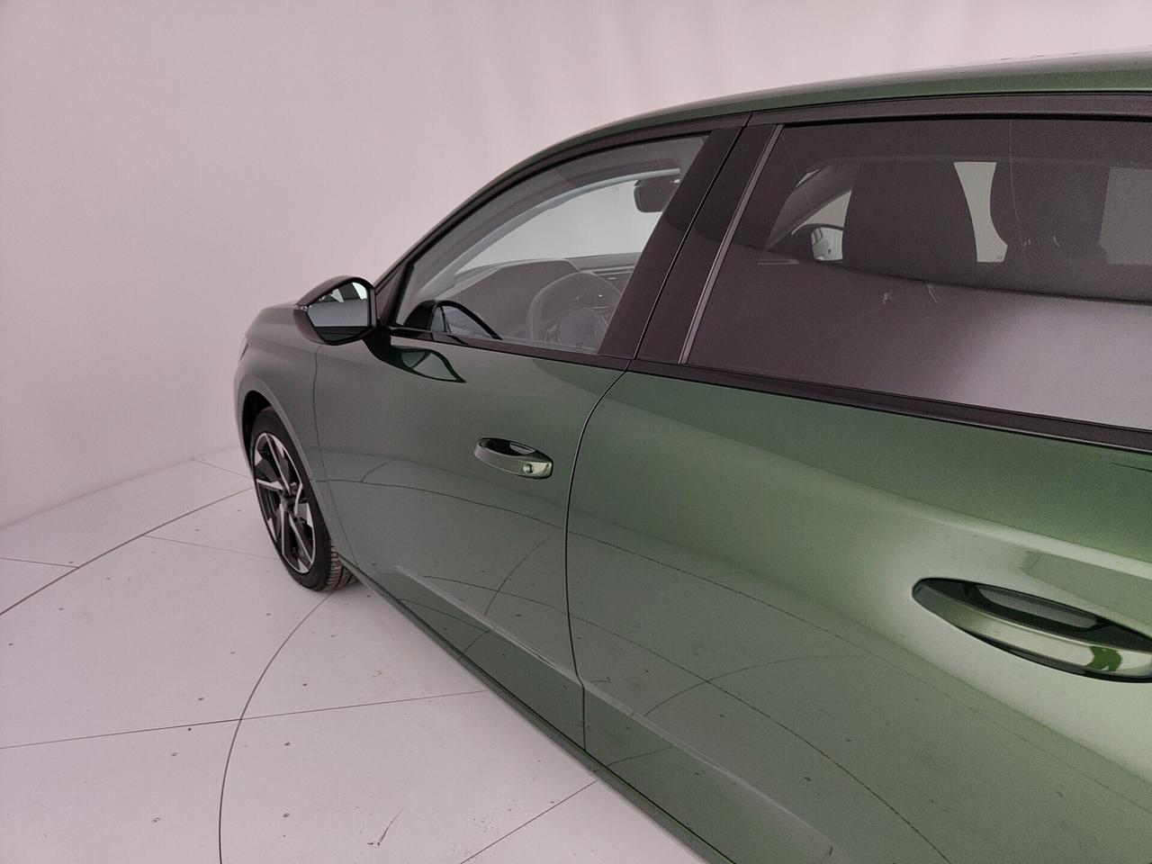 Peugeot 308 BlueHDi 130 S&S EAT8 Allure