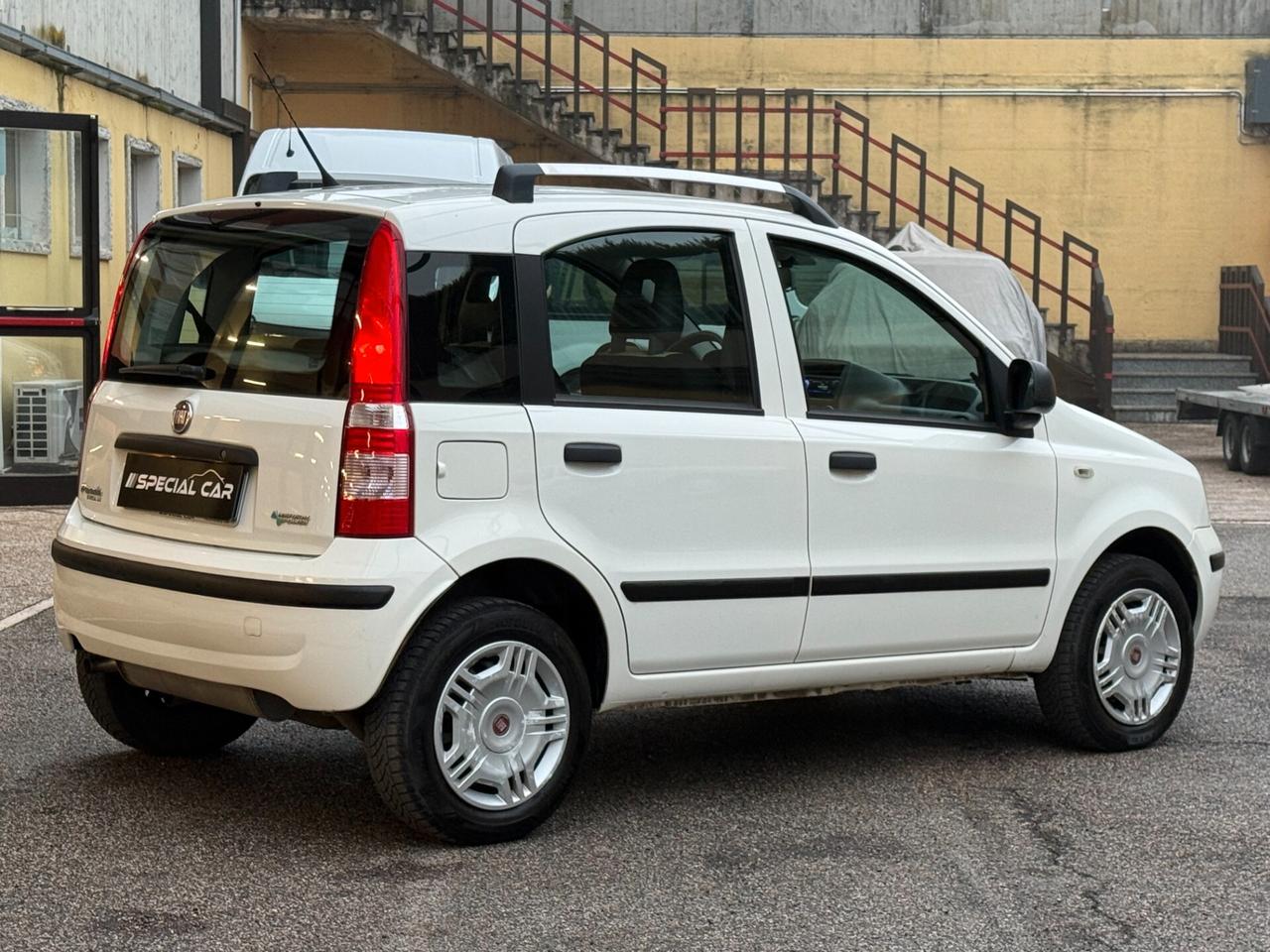 Fiat Panda 1.4 Dyn. Natural Power "OK REV. 11/2027 - UNIPROPR.)