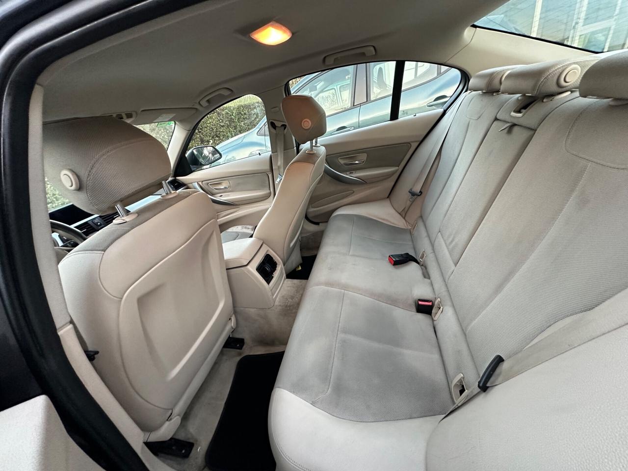 Bmw serie 3 (f30/31) 2012/2018 per ricambi o intera.