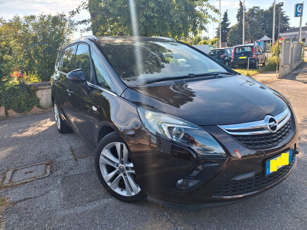 Opel Zafira Tourer 1.6 CDTi, 7POSTI, Cosmo