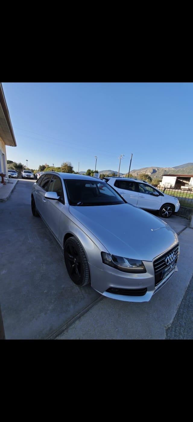 Audi A4 Avant 2.0 TDI gommata fatta distribuzione perfetta