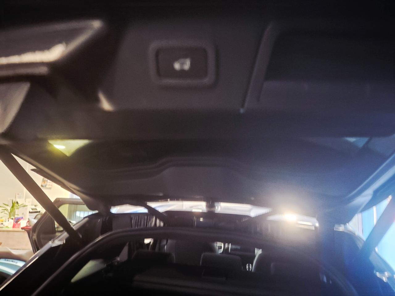 Land Rover Range Velar 2.0D I4 204 CV S