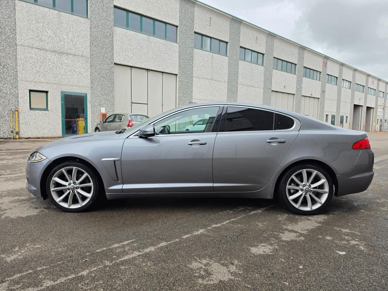 Jaguar XF 2.2 Automatica FULL OPTIONAL