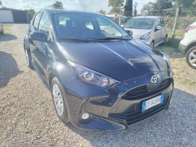 TOYOTA Yaris 1.5 Hybrid 5 porte Business