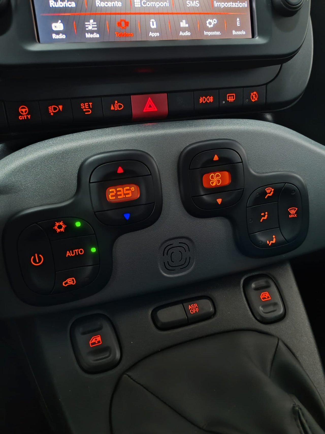 Fiat Panda 1.0 hybrid City Life 70cv