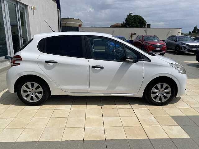 Peugeot 208 1.4 HDi 68 CV 5 porte Active