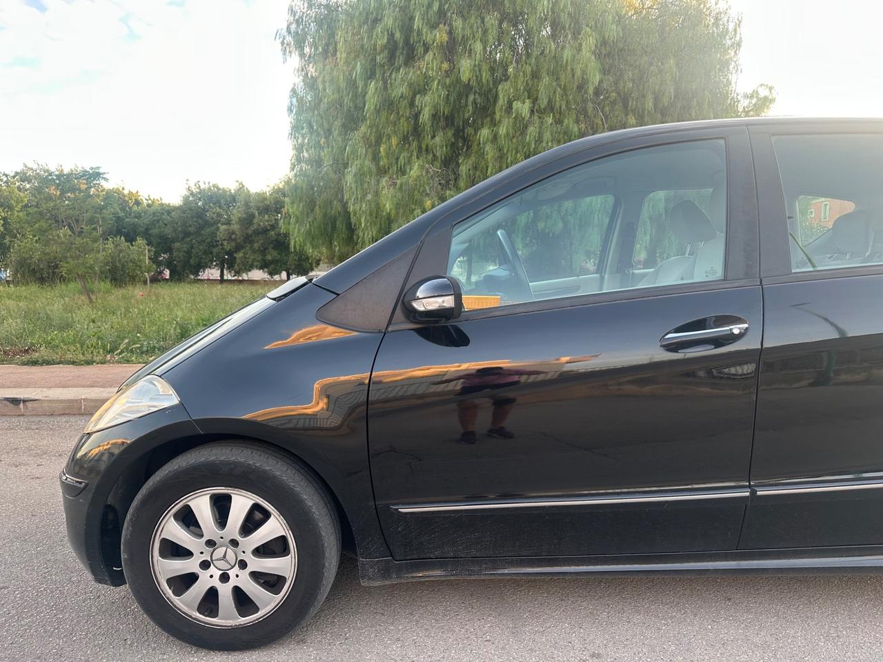 MERCEDES CLASSE A 180 DIESEL - SOLO 180 MILA KM