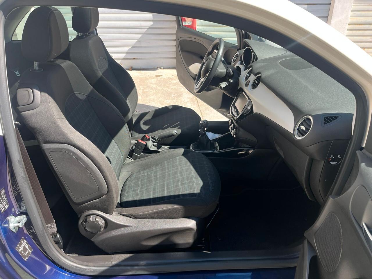 Opel Adam Rocks 1.2 70 CV Air