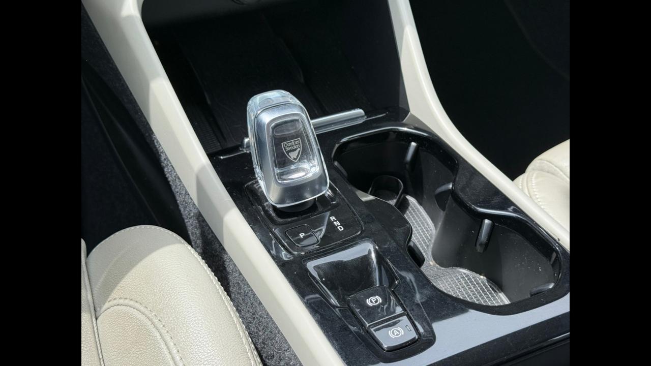 VOLVO XC40 - XC40 1.5 t5 phev Inscription auto my21