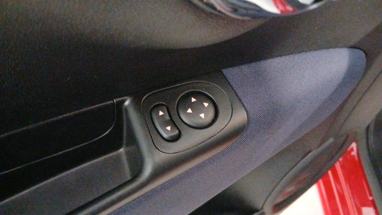 FIAT 500 (2015-2024) - 500 1.0 Hybrid Red