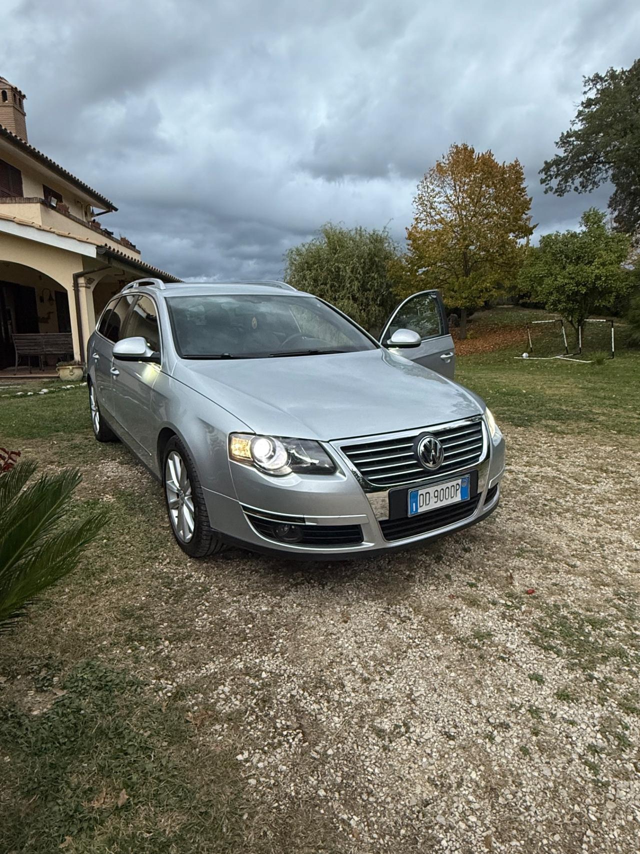 Volkswagen Passat 2.0 TDI DPF Var. Highline