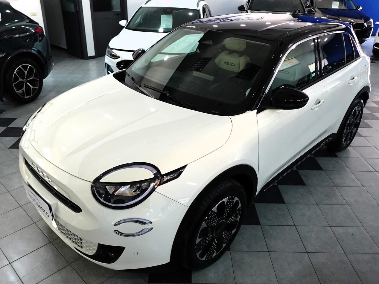 Fiat 600 1.2 HYBRID 145 CV LA PRIMA