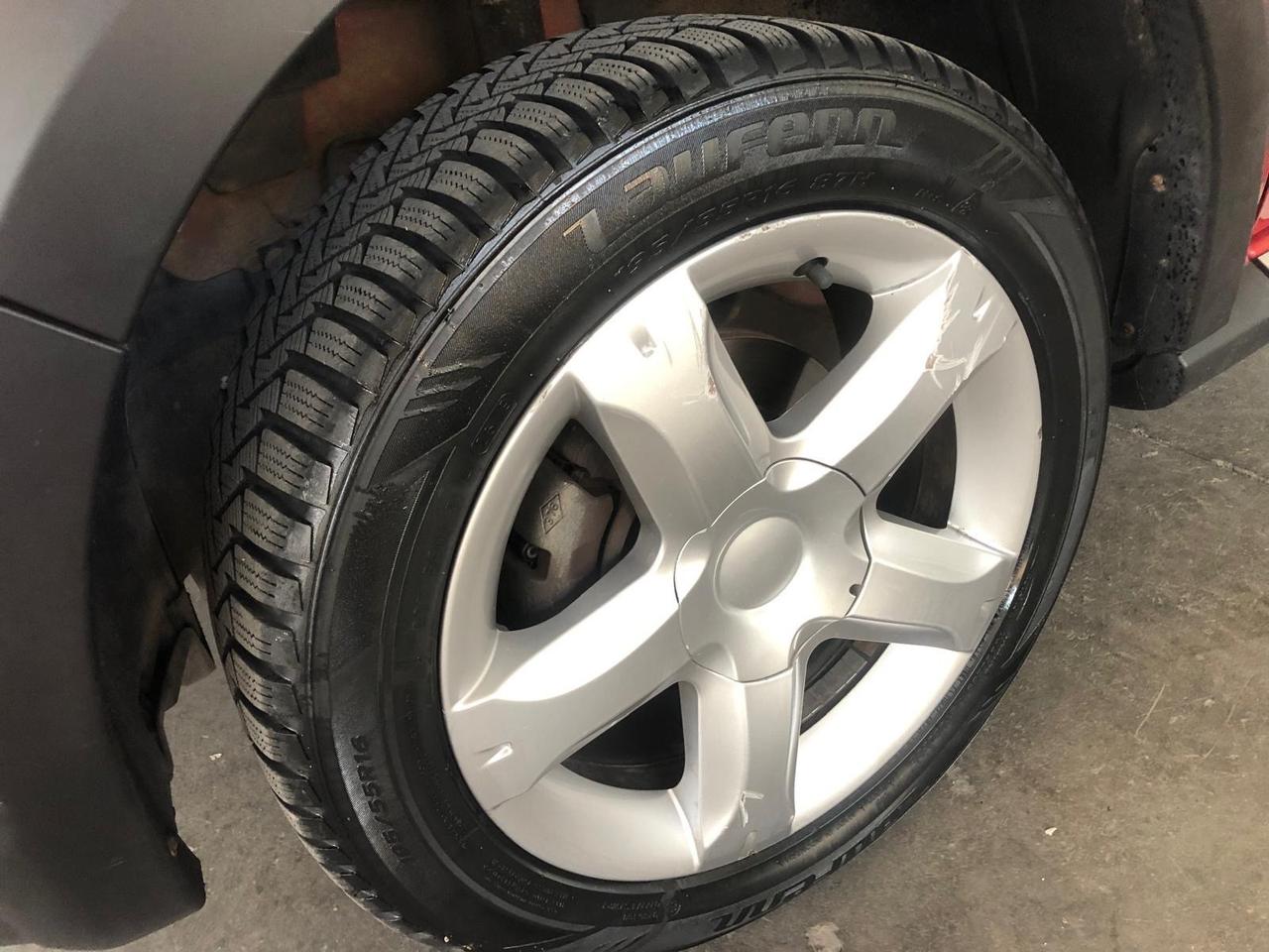 DACIA SANDERO STEPWAY 1.6 GPL-GARANZIA 12 MESI