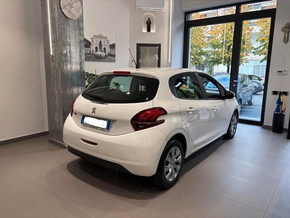 Peugeot 208 1.5 Business 100cv - 2020