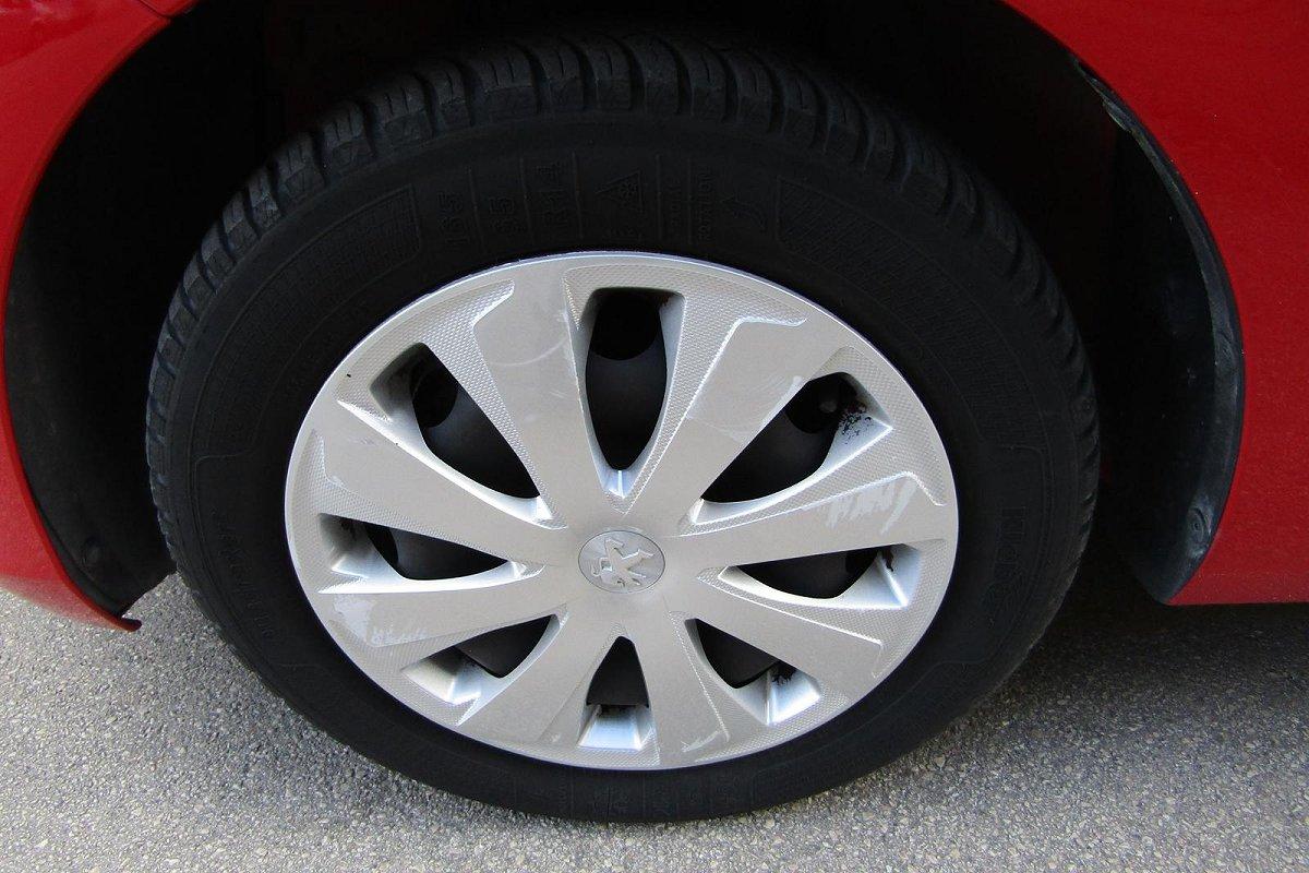 PEUGEOT 108 VTi 72 5 porte Active