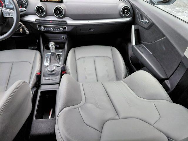 AUDI Q2 35 TFSI S tronic Business Sport Pelle totale