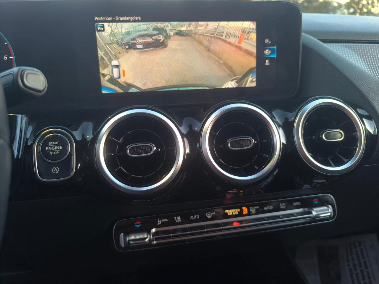 MERCEDES GLA SPORT PLUS 180cdi 09/2022 MOTORE 2.0 MERCEDES