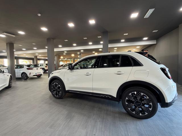 FIAT 600 KM0 LA PRIMA 100CV+CARPLAY WI-FI+18''+RCAM+2PDC