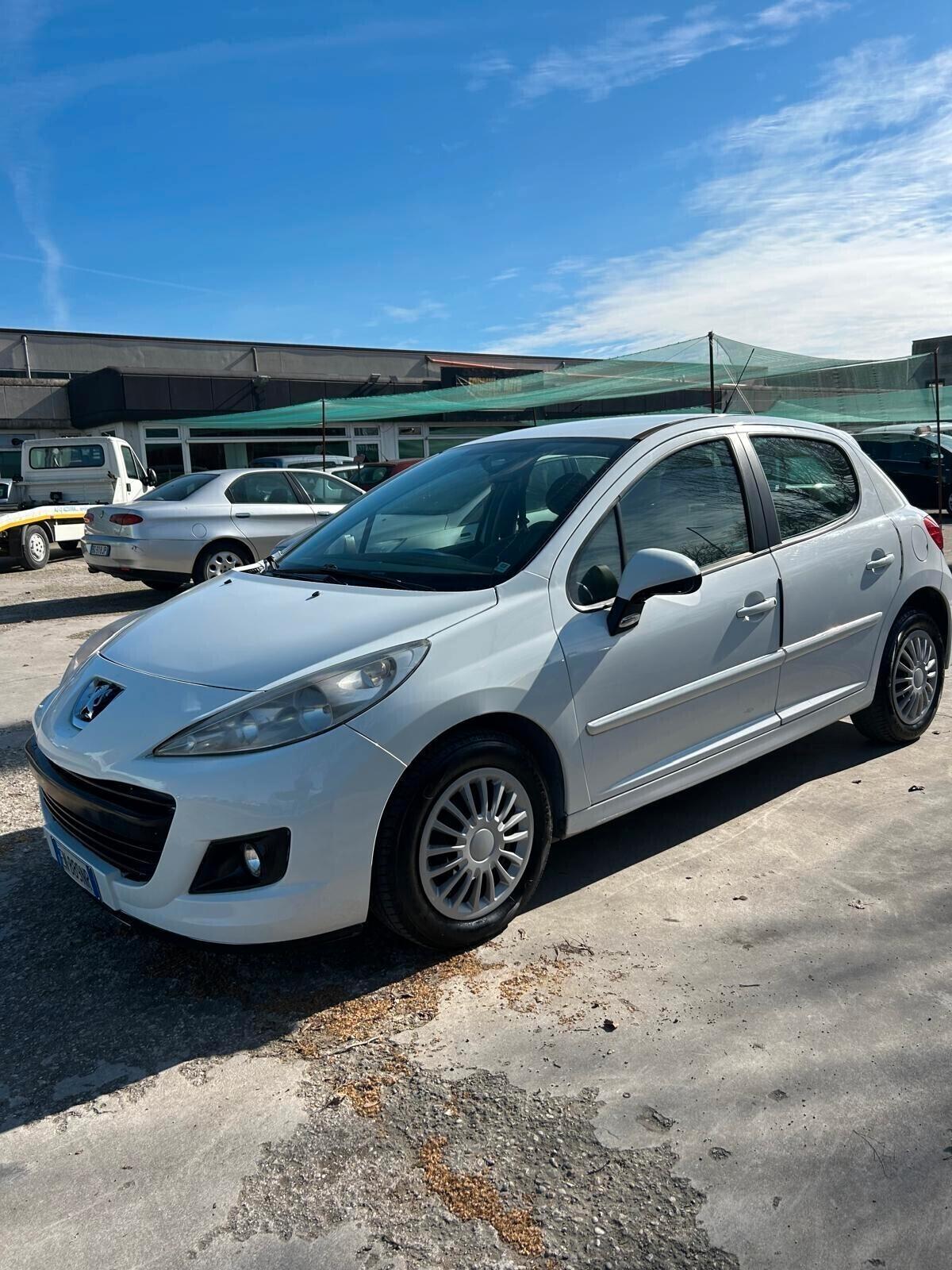 Peugeot 207 Plus 1.4 8V 75CV 5p. ECO GPL OK NEO PATENTATI