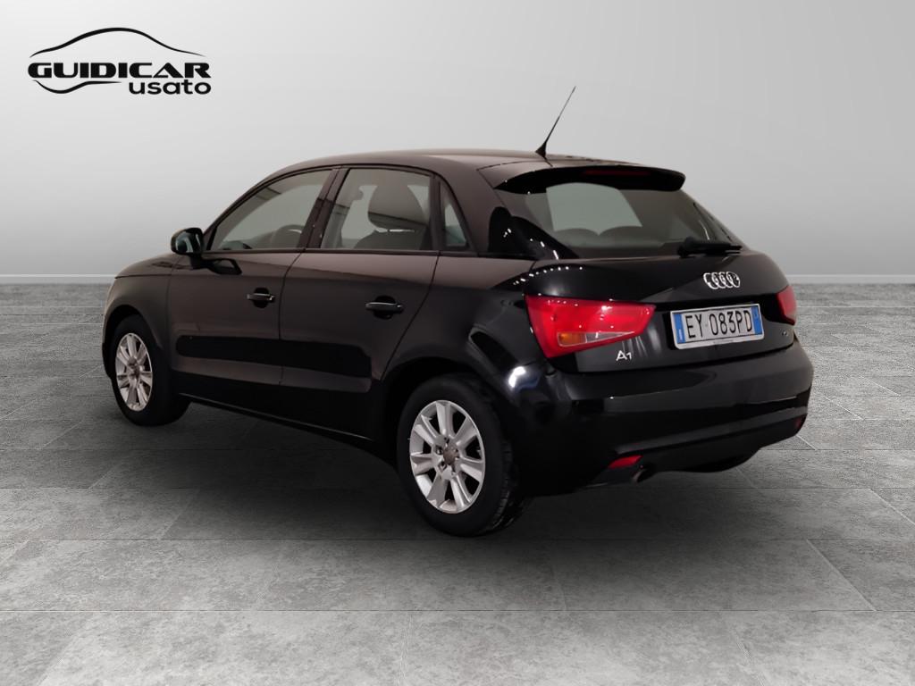 AUDI A1 I 2010 Sportback - A1 Sportback 1.6 tdi Attraction 90cv