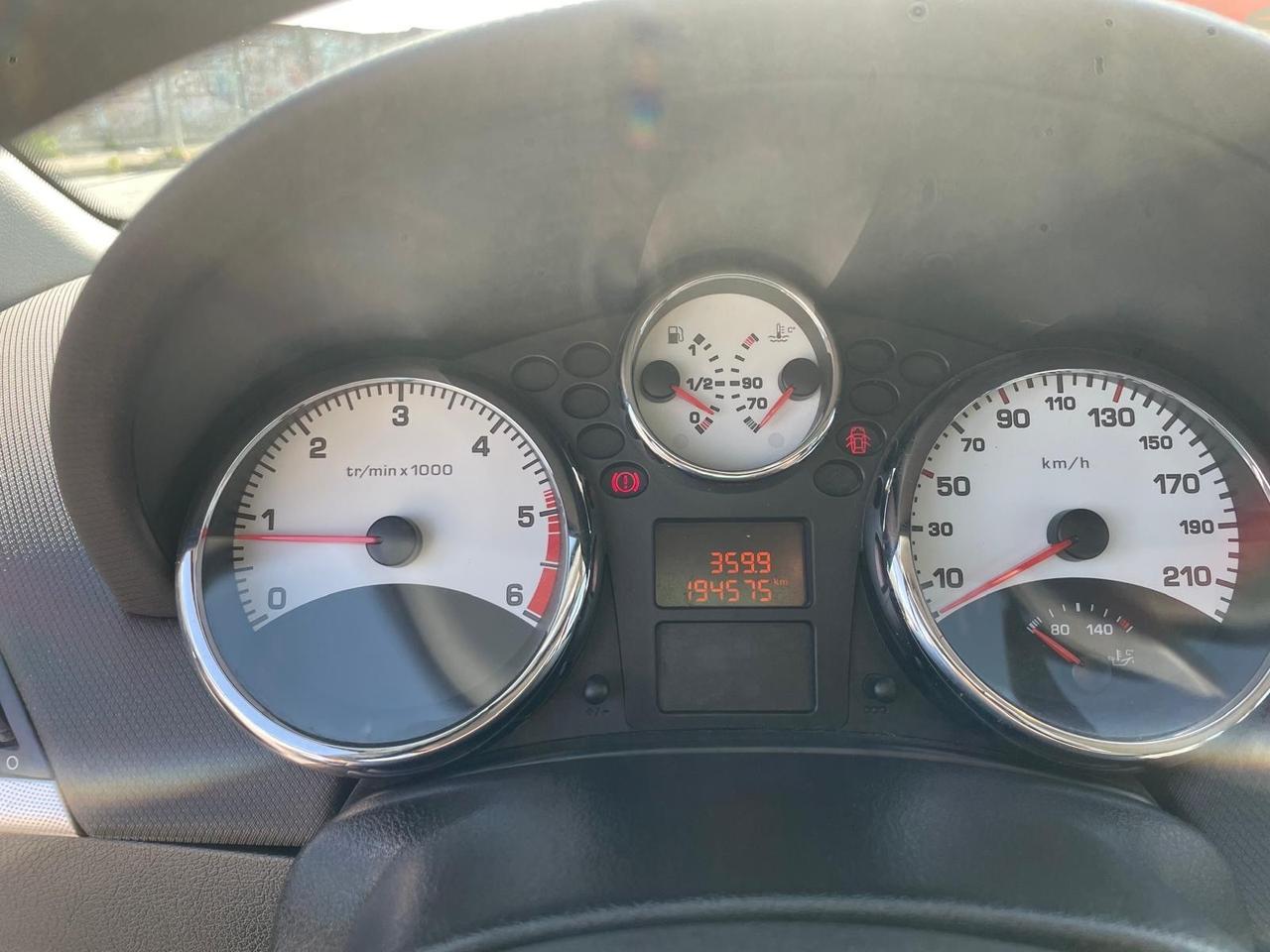 Peugeot 207 1.4 HDi 70CV 5p. XS