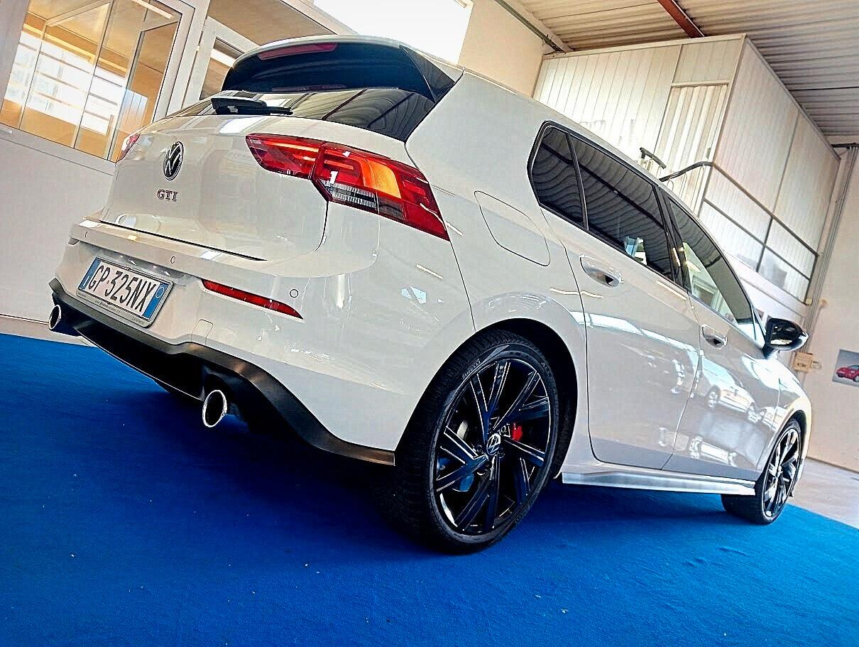 Volkswagen GOLF GTI 8 2.0 TSI 245cv DSG IQ LED CAMERA ACC PRONTA CONS