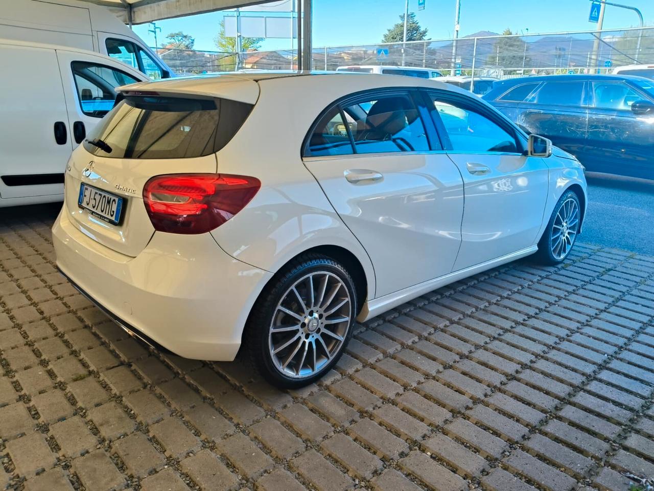 Mercedes-benz A 250 4Matic Automatic Premium