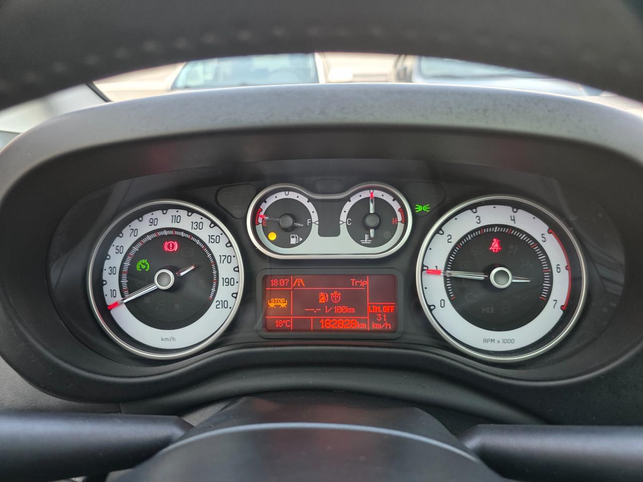Fiat 500L 1.6 Multijet 105 CV Panoramic Edition