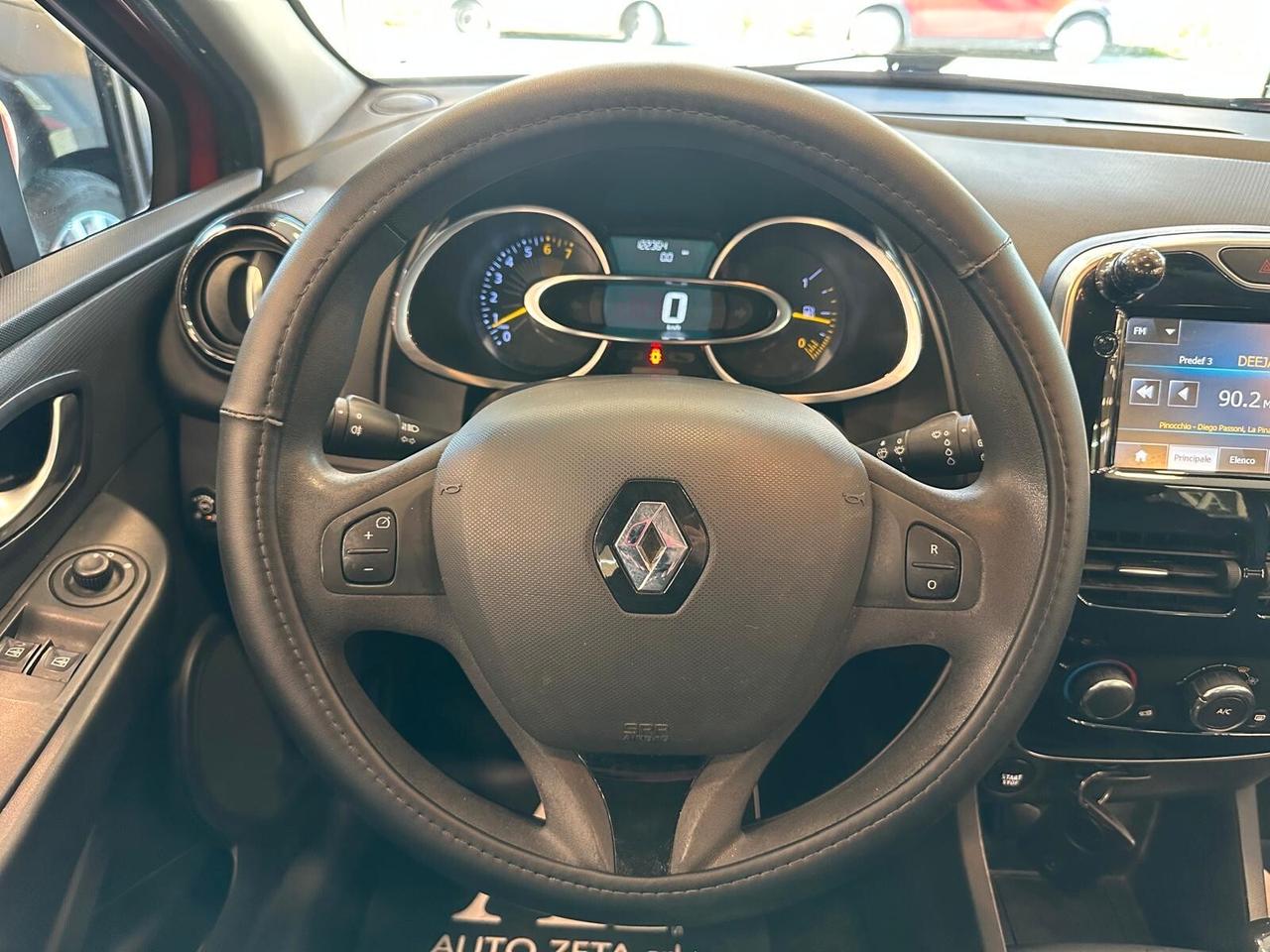 Renault Clio 1.2 75CV GPL 5 porte Costume National
